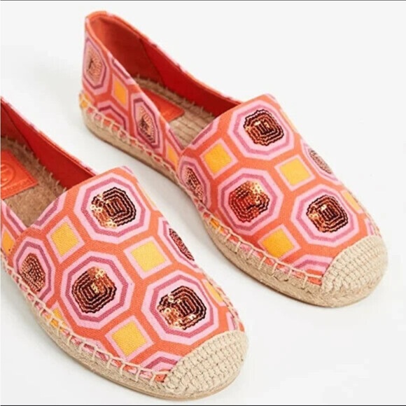 Tory Burch Shoe - Picture 2 of 3